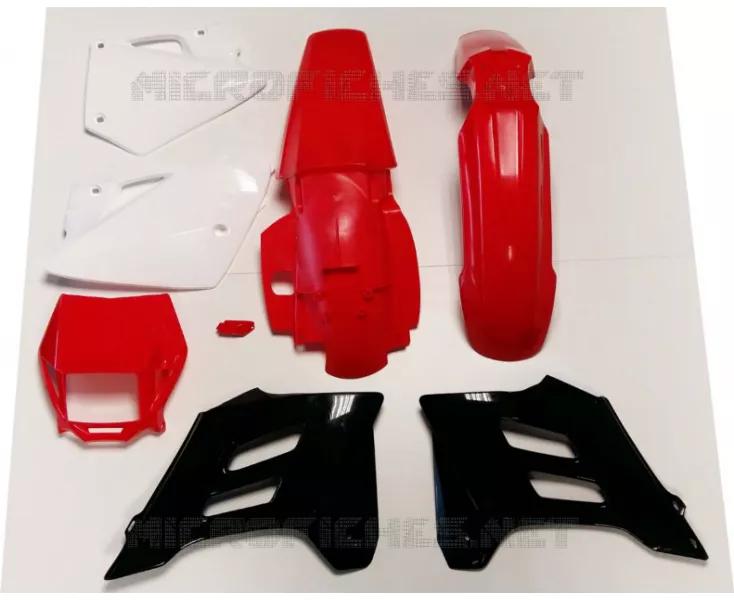 KIT PLASTICHE EC 2001-2006 