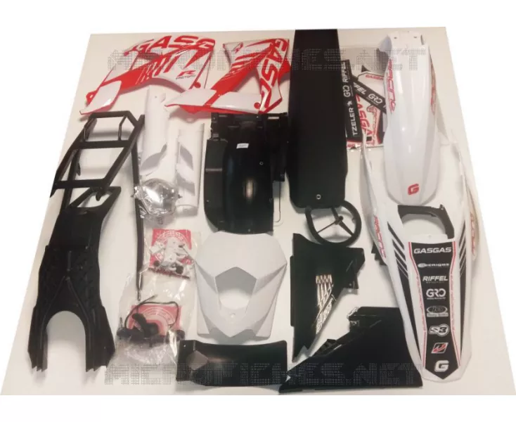 KIT DI TRASFORMAZIONE EC RACING 2002-2013