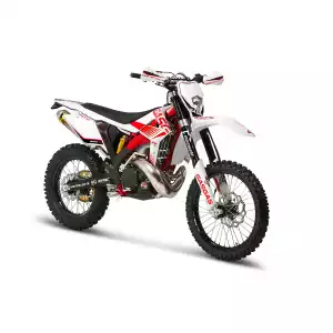EC 300 RACING